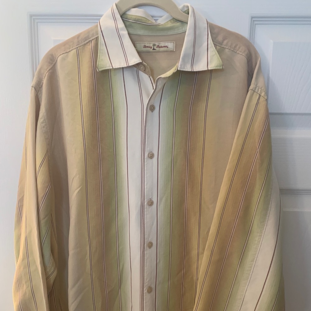 Tommy Bahama long sleeve shirt